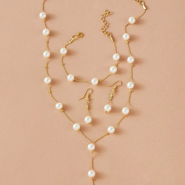 A Fashionable, Sweet, Elegant Pearl, Simple and Refined Necklace, Earrings and Bracelet Set Buyfinity