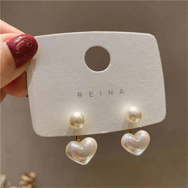 Trendy Vintage Heart Pearl Earring Women Classic White Stud Earrings Female Fashion Earrings Female Jewelry 2024 Gift Wholesale Buyfinity