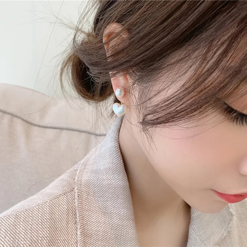 Trendy Vintage Heart Pearl Earring Women Classic White Stud Earrings Female Fashion Earrings Female Jewelry 2024 Gift Wholesale Buyfinity