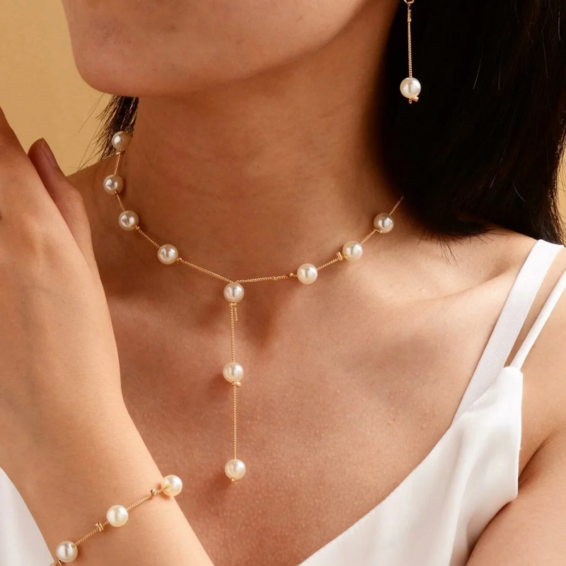A Fashionable, Sweet, Elegant Pearl, Simple and Refined Necklace, Earrings and Bracelet Set Buyfinity