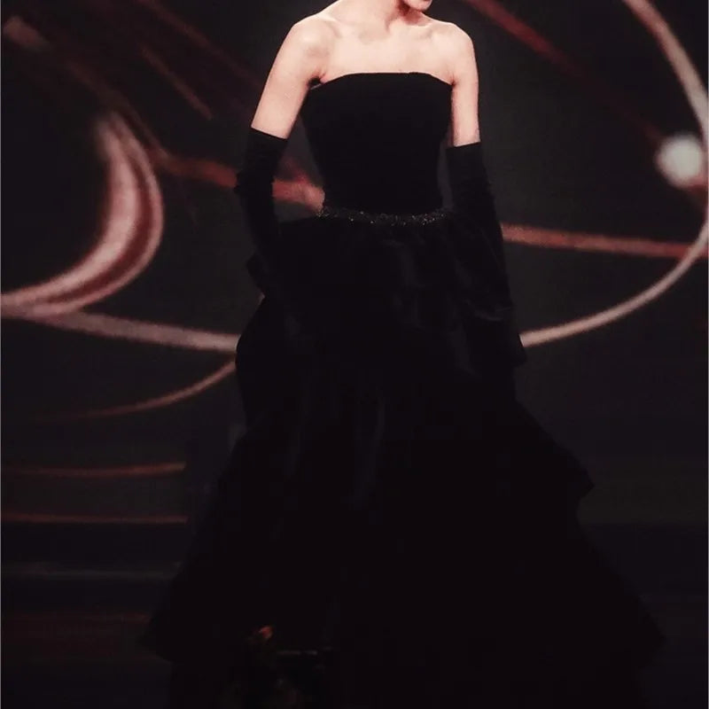 Hepburn style black skinny-looking bar mitzvah dress Buyfinity