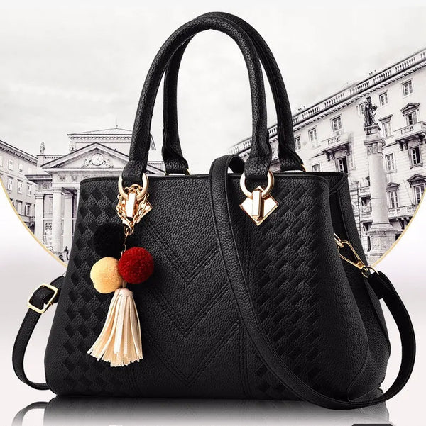 Luxury Women's Crossbody Handbag – Elegant Designed Shoulder Bag 1
